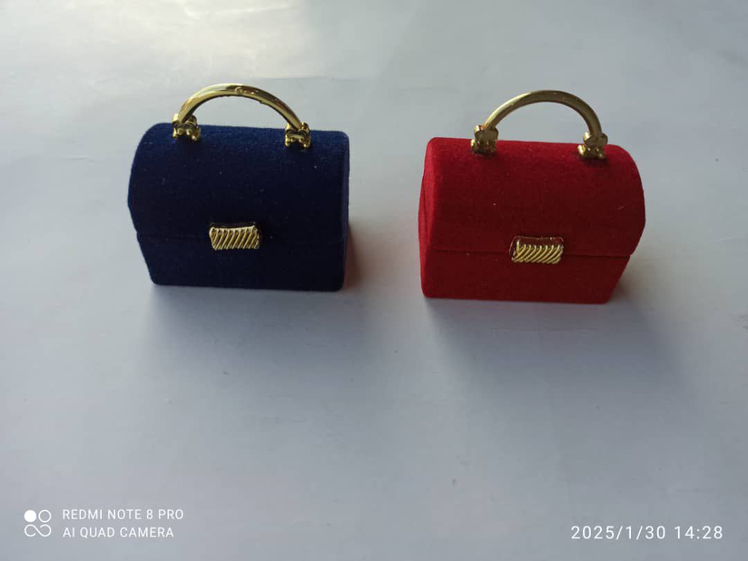 جعبه انگشتری مخمل